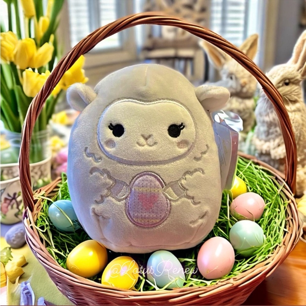 Olana the Lamb Easter Squishmallow